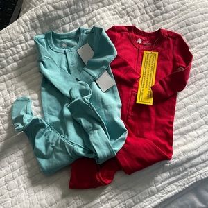 2 NWT primary footies